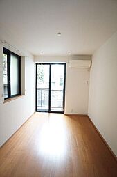 ラ・メール・トランキル 1階1Kのリビング/ダイニング