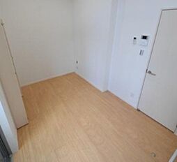 クルーゼ 1階1Kのリビング/ダイニング