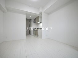 プレミアムキューブ池袋本町 306 3階1DKのリビング/ダイニング