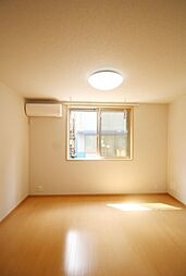 エピソード千束 1階ワンルームのリビング/ダイニング