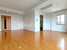 河田町ガーデン クラブフロア 3701 37階2LDKのリビング/ダイニング