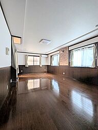 大倉山2丁目戸建 1 3LDKのリビング/ダイニング