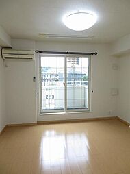 フィデール聖蹟桜ヶ丘 205 2階1LDKのリビング/ダイニング