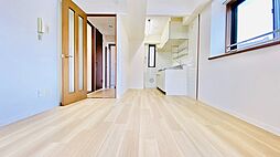 第2ウィスタリアマンション 303 3階1LDKのリビング/ダイニング