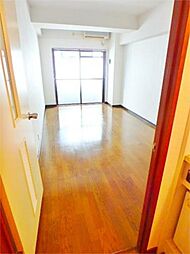 TISマンション堀之内 206. 2階1Kのリビング/ダイニング