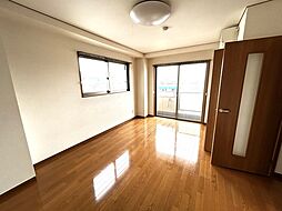 アップルヒルズ 402 4階1Kのリビング/ダイニング