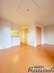 JR紀勢本線 宮前駅 徒歩25分の賃貸アパート 2階1LDKのリビング/ダイニング