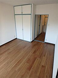 ロイヤルレジデンス 503 5階1Kのリビング/ダイニング