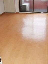 アスペンヒルズ 1階1Kのリビング/ダイニング