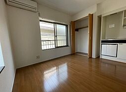 プリンス小松 2階ワンルームのリビング/ダイニング