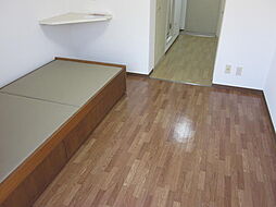 ラフィーネ学生マンション 4階1Kのリビング/ダイニング