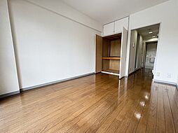 メイプルコート 405 4階1Kのリビング/ダイニング