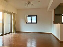 ライオンズステーションプラザ町田 301 3階3LDKのリビング/ダイニング