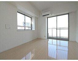 ルクレ森下レジデンス 10階ワンルームのリビング/ダイニング