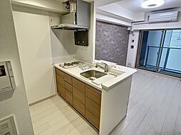エステムコート新神戸2駅前山手