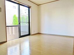 PiaceVole 203 2階1Kのリビング/ダイニング