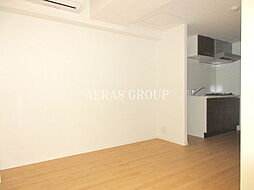 ベルエスパス箱崎 304 3階1DKのリビング/ダイニング