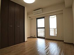 クリオネコート新城 5階ワンルームのリビング/ダイニング