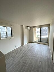 Elegante Sereno 2階2LDKのリビング/ダイニング