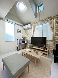 ユナイト清水ヶ丘アナ・ロッキング 202 2階ワンルームのリビング/ダイニング