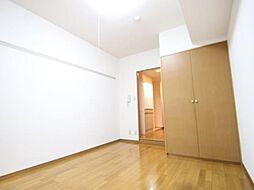 東京メトロ日比谷線 茅場町駅 徒歩9分の賃貸マンション 8階1Kのリビング/ダイニング