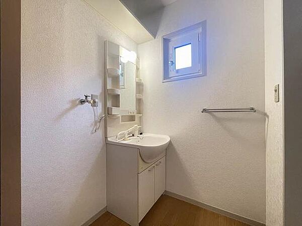 apartment 岩手県花巻市西大通り１丁目7-9
西大通りの賃貸情報を見る
物件地図