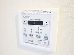 雨の日も安心の浴室乾燥機付いてます☆