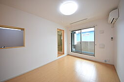 京王相模原線 京王多摩センター駅 バス8分 恵泉女学園大学入口下車 徒歩5分の賃貸アパート 2階1LDKのリビング/ダイニング