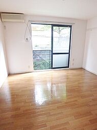 ハイツ草香 102 1階1DKのリビング/ダイニング