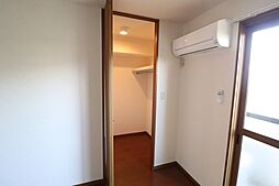 プリムローズ 1階1Kのリビング/ダイニング