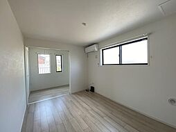 小田急小田原線 相武台前駅 徒歩8分の賃貸アパート 3階1LDKのリビング/ダイニング