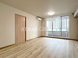 リバーシティ21イーストタワーズ2 813 8階1LDKのリビング/ダイニング