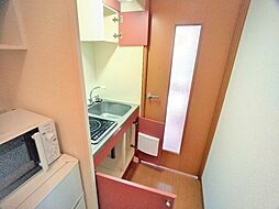 レオパレスSHIMADA弐番館 1階1Kのリビング/ダイニング