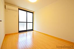 レオパレスピュアグリーンIII 2階1Kのリビング/ダイニング