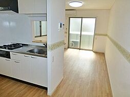 Ａｍｏｕｒ　Ｆｏｒｅｔ 1階1LDKのリビング/ダイニング