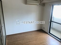 ラ・エソール 3階1Kのリビング/ダイニング