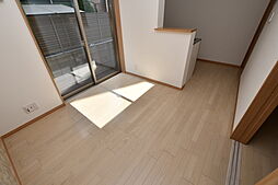 ウインドヒル御殿山II 1階1LDKのリビング/ダイニング