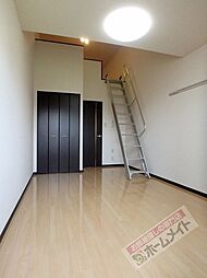 南海高野線 初芝駅 徒歩4分の賃貸アパート 2階1Kのリビング/ダイニング