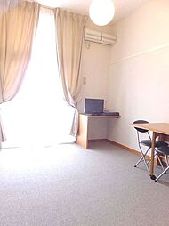 レオパレスPORT TOWN 3階1Kのリビング/ダイニング