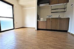 クレスト晴雅 1階2DKのリビング/ダイニング