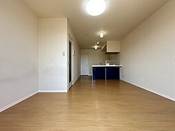 レガーロ 202 2階ワンルームのリビング/ダイニング