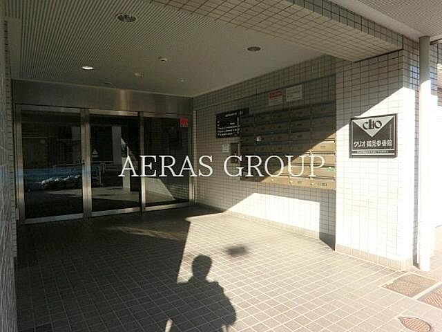 6 / 8