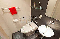 同建物内の写真を掲載しており、実際の部屋とは異なる場合がございます。