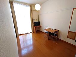 レオパレスドミール日進 1階1Kのリビング/ダイニング