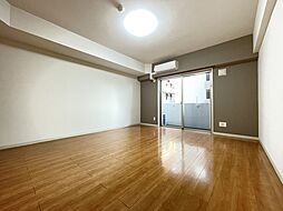 Ｌ−Ｆｌａｔ横浜大通り公園 607 6階ワンルームのリビング/ダイニング