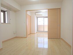 タウンコートＳ 6階1LDKのリビング/ダイニング