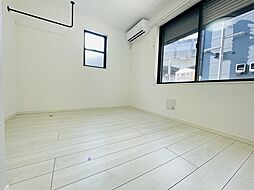 ブローテ四ツ木 102 1階1Kのリビング/ダイニング