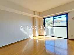 ルテシア新狭山 3階3LDKのリビング/ダイニング