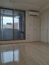 ニューグラストップII 203 2階1Kのリビング/ダイニング