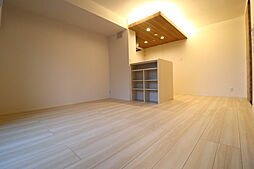 アヴァンス西亀有 3階1LDKのリビング/ダイニング